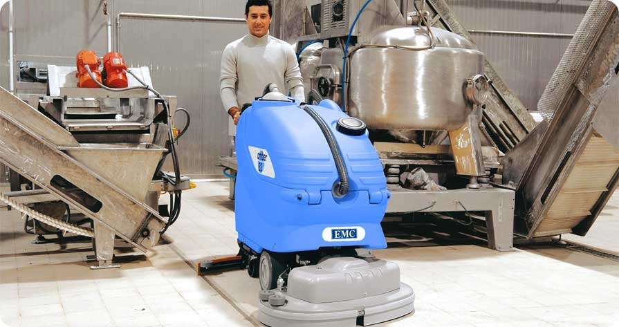 驾驶式洗地机清洗案列-上海意美清洁器材有限公司